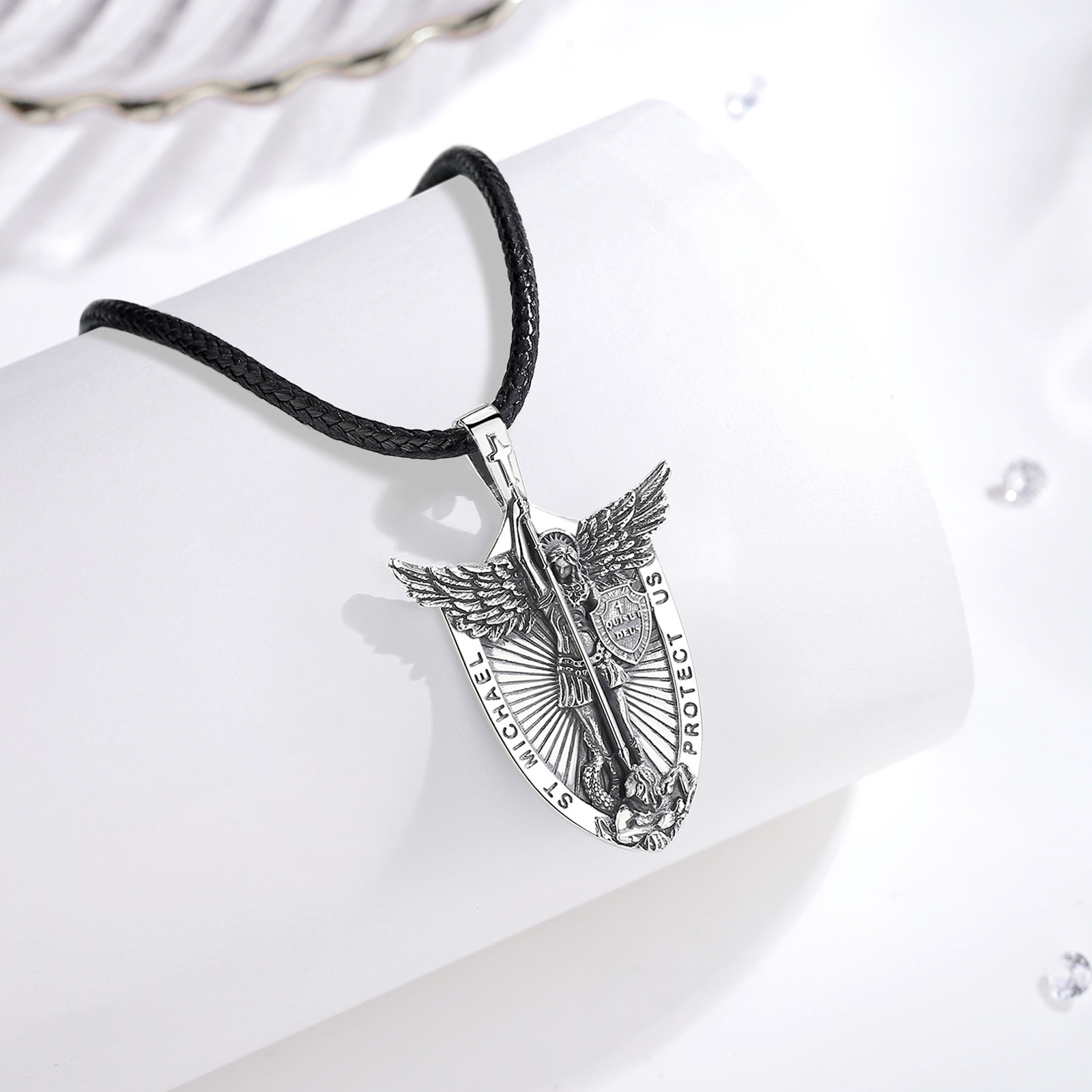 유도라 925 스털링 실버 세인트 마이클 대천사 목걸이 - 925 Sterling Silver Chain Necklace Men 리뷰 및 가격