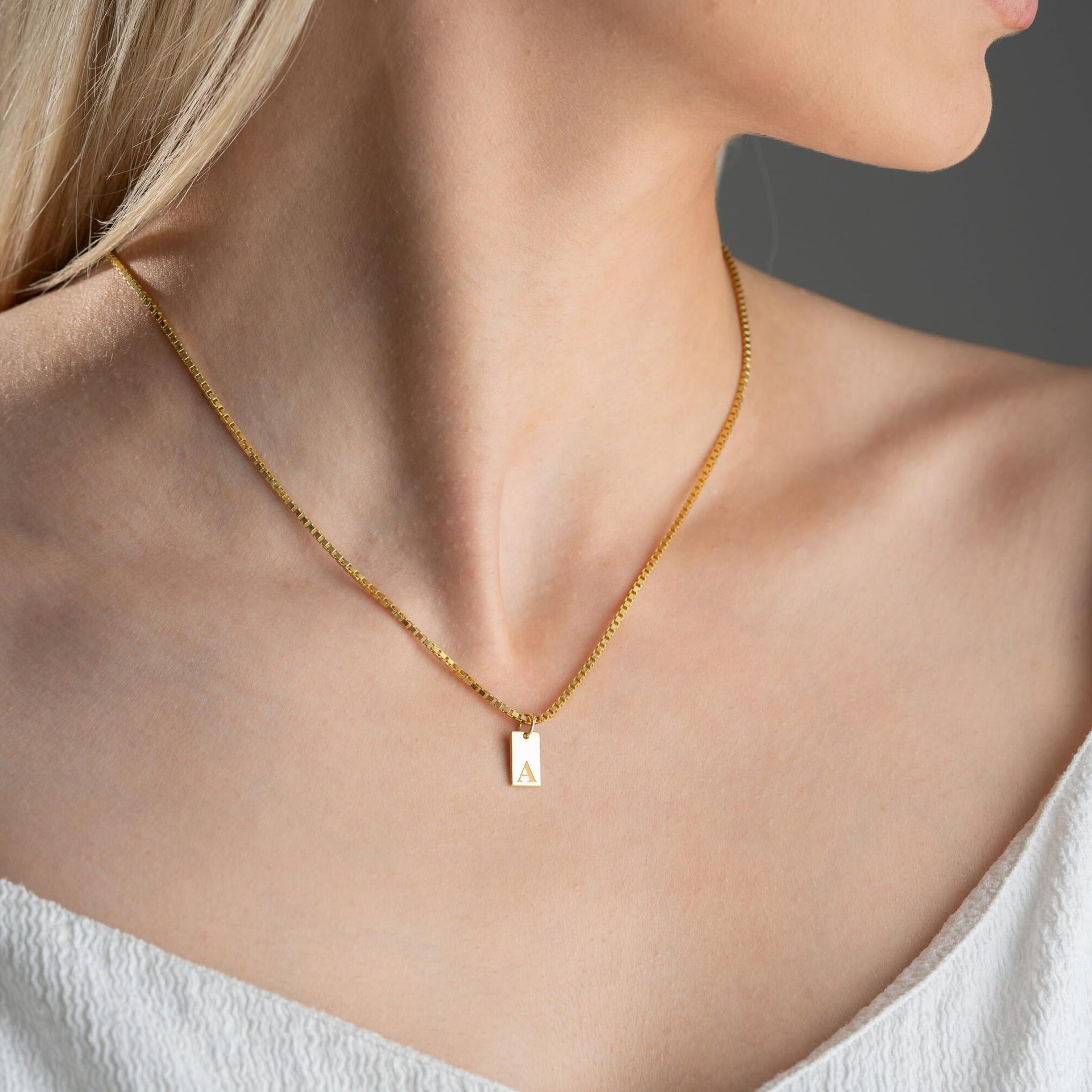 작은 사각형 26 초기 문자 태그 펜던트 목걸이 여성을 - Initial Letter Necklace 18K Gold 리뷰 및 가격